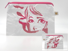 Laden Sie das Bild in den Galerie-Viewer, MIA COLLECTION - Graffito Face to Face