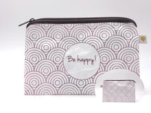 Laden Sie das Bild in den Galerie-Viewer, Be happy | Zipptäschchen div. Farben