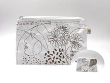 Laden Sie das Bild in den Galerie-Viewer, LineArt | verschiedene Motive & Farben