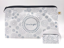 Laden Sie das Bild in den Galerie-Viewer, Shine bright | Zipptäschchen verschiedene Farben
