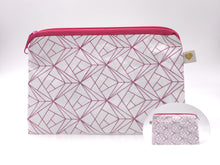 Laden Sie das Bild in den Galerie-Viewer, Trigon | verschieden Farben