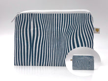 Laden Sie das Bild in den Galerie-Viewer, Waves | verschiedene Farben